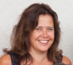 Zara Stoneley author photo